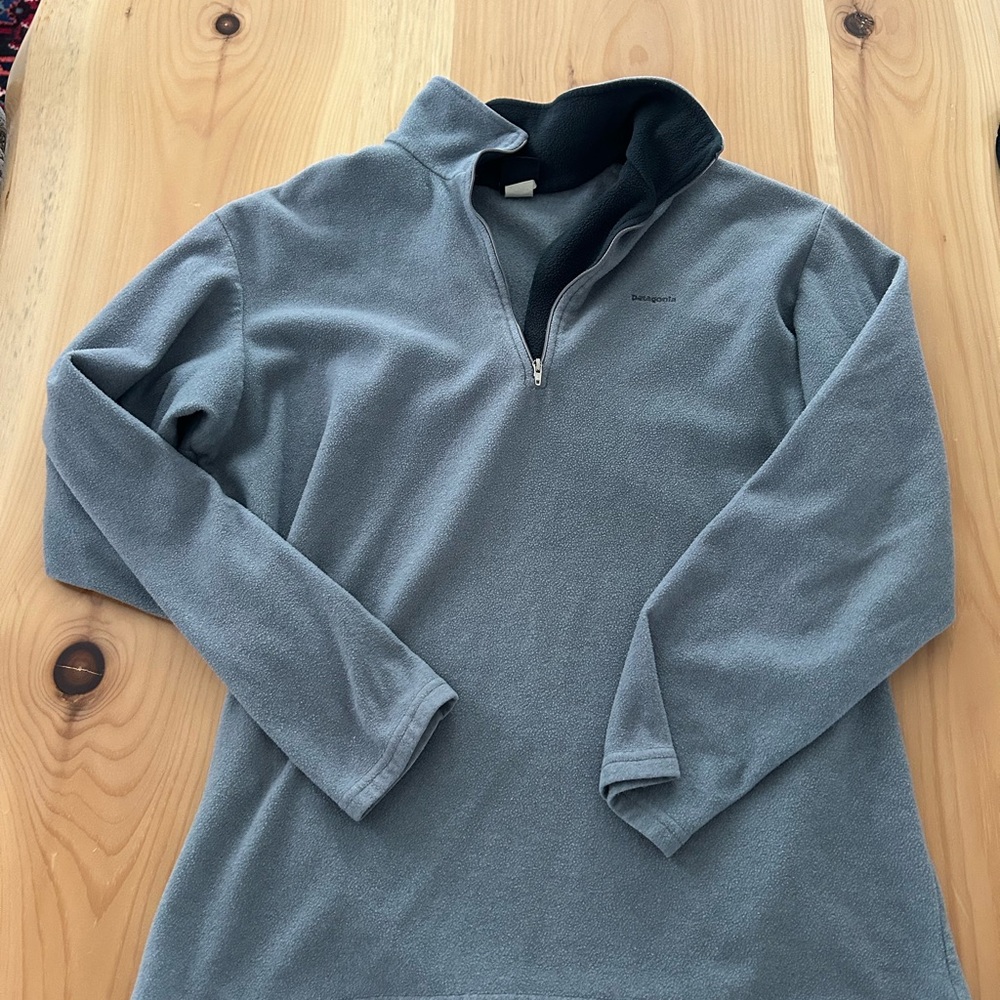 Patagonia Men's Gray Zip-Up Sweater